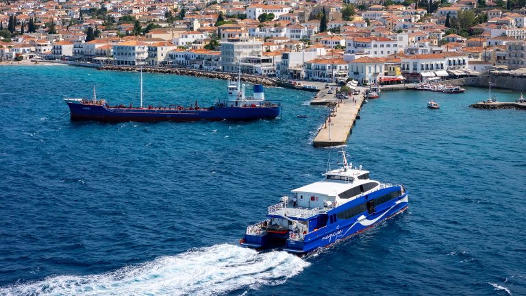 Magic Sea Ferries Magic 2 0001 Gvg Magic 2 Spetses 130